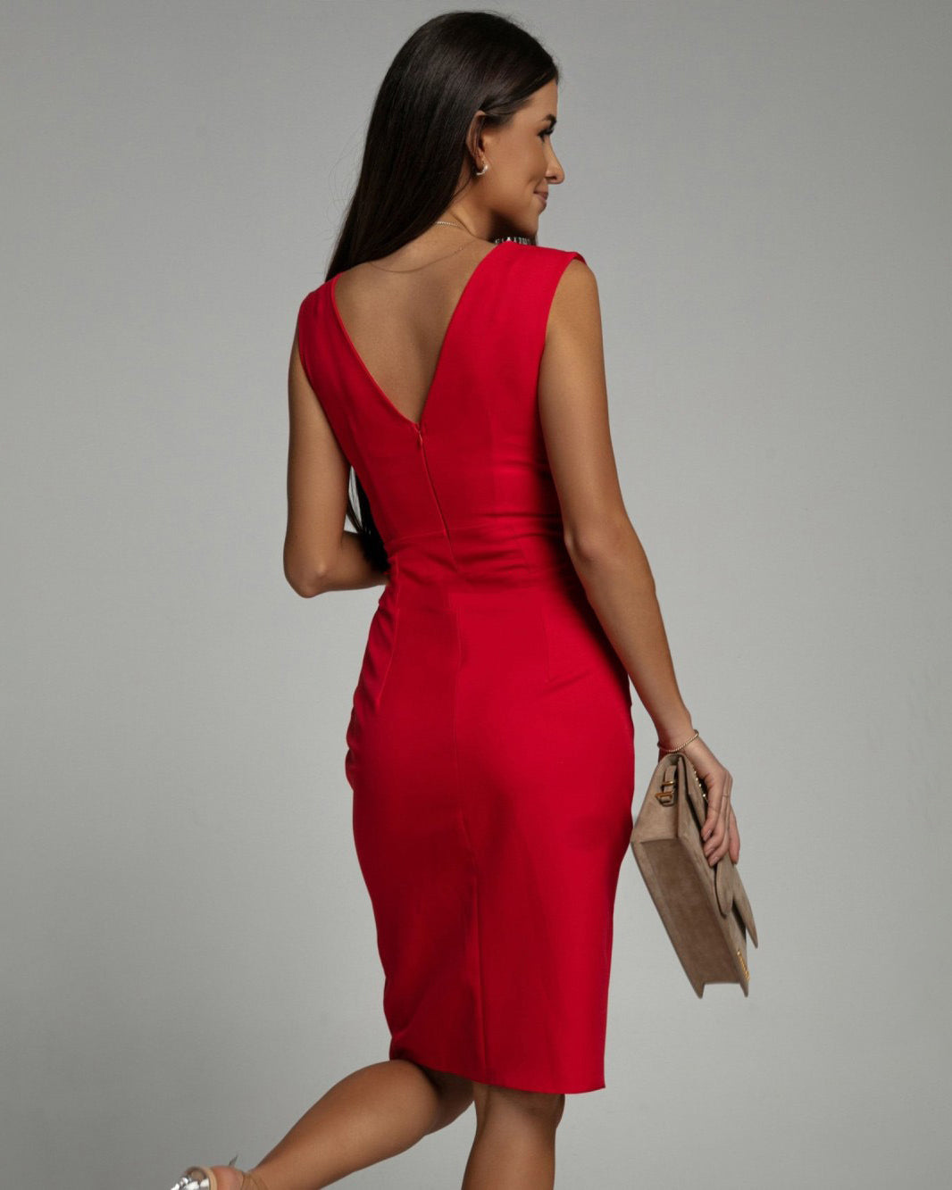 olivia | Taillierte Kleid mit V-Ausschnitt und Schlitz