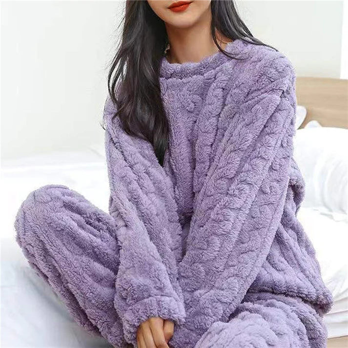 Alyssa -  Fleece Pyjama Set